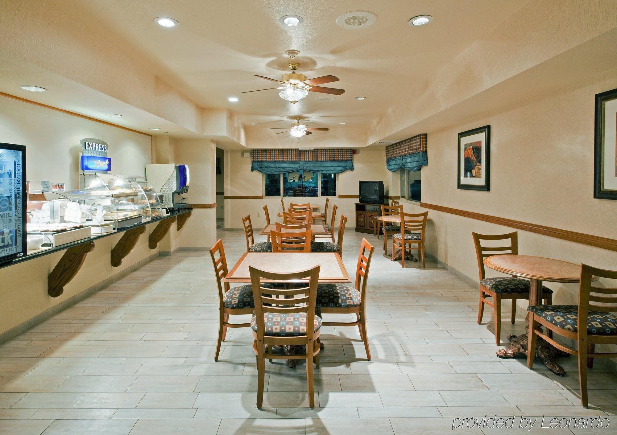 Holiday Inn Express Fallon By Ihg Restaurante foto