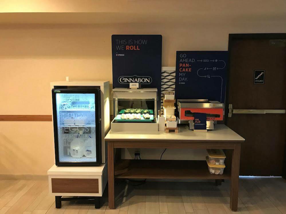 Holiday Inn Express Fallon By Ihg Exterior foto